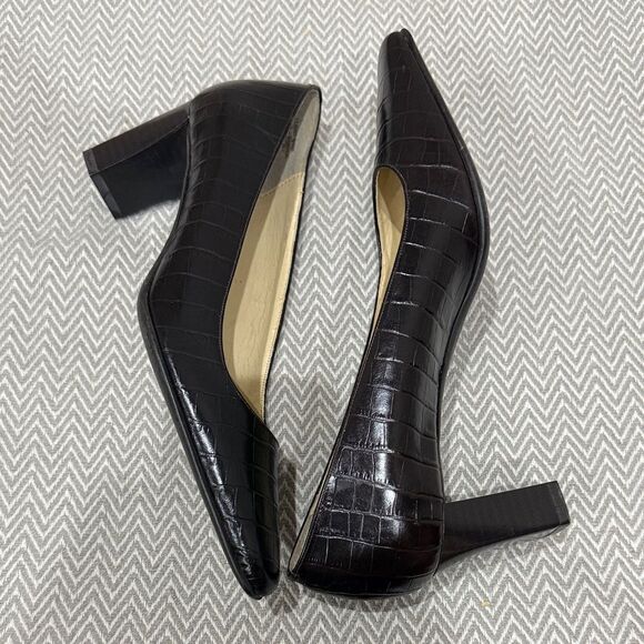 Casual Corner Made In Italy Leather  Dark Brown Croc-Pattern Heels Size 6M - Picture 3 of 5